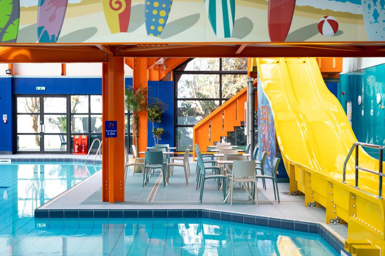 Готель Camping Pods, Dovercourt Holiday Park Гарвіч Екстер'єр фото